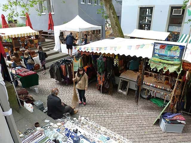 Rosenhof-Markt - Mercatino delle pulci a Zurigo