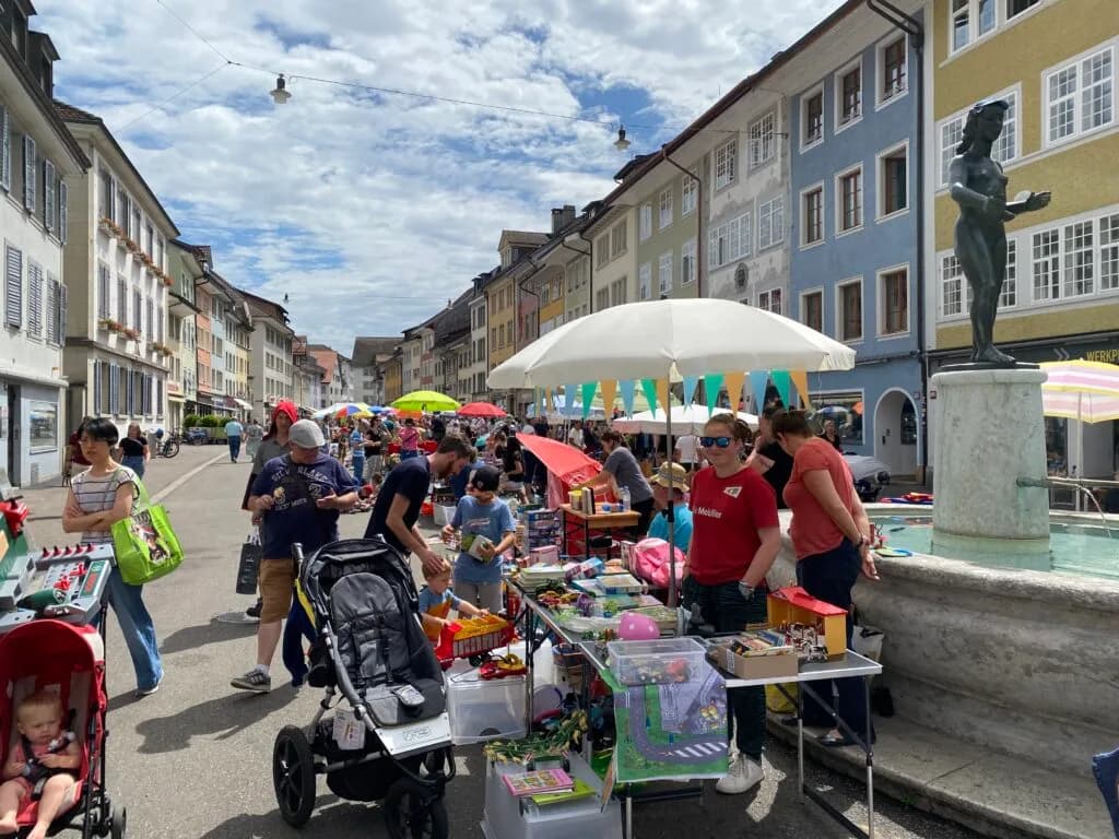 Kinderflohmarkt Winterthur Altstadt, flea market in Winterthur
