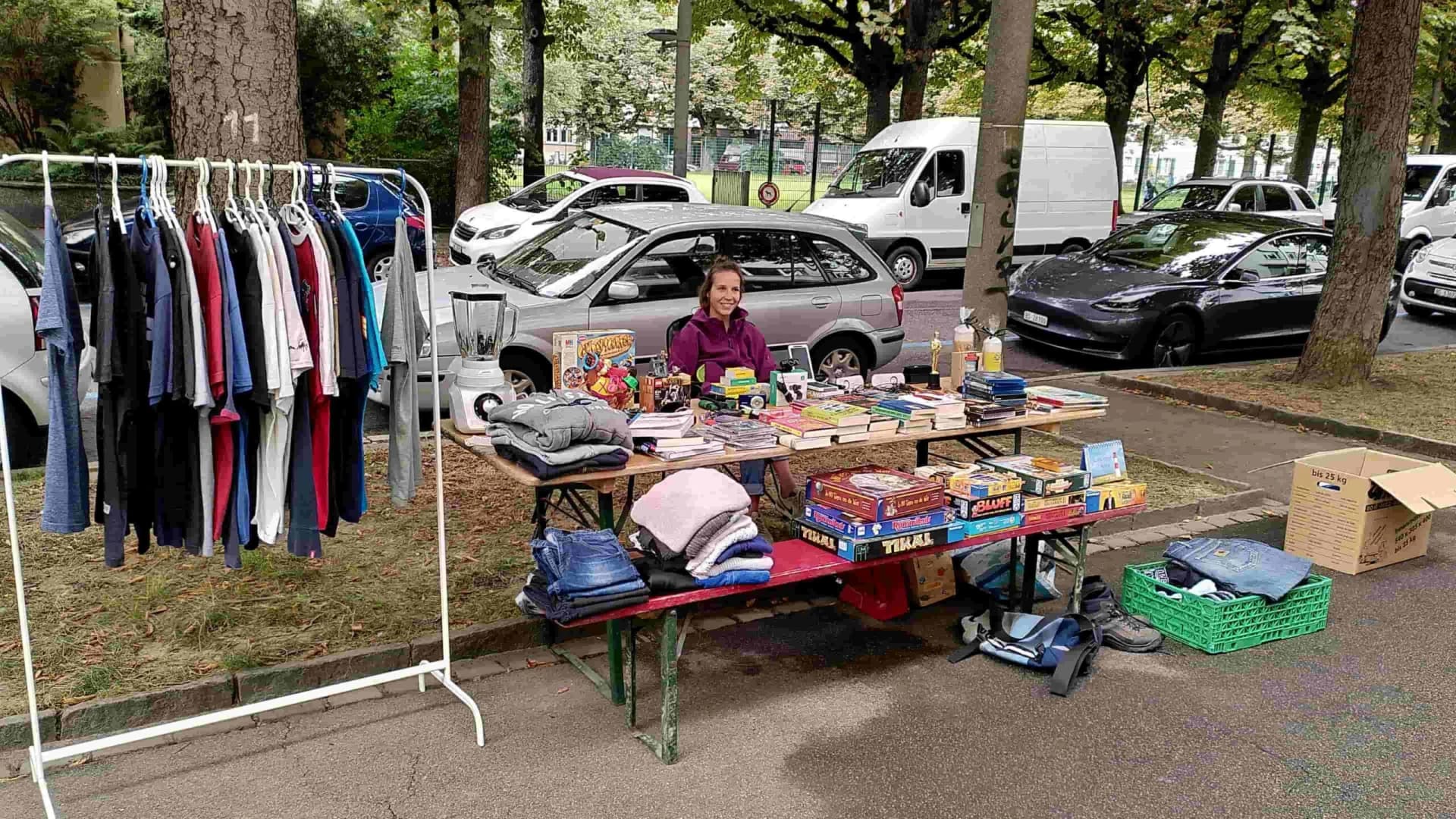 Quartierflohmarkt Riehen Grenzacherweg — Flohmarkt in Bâle