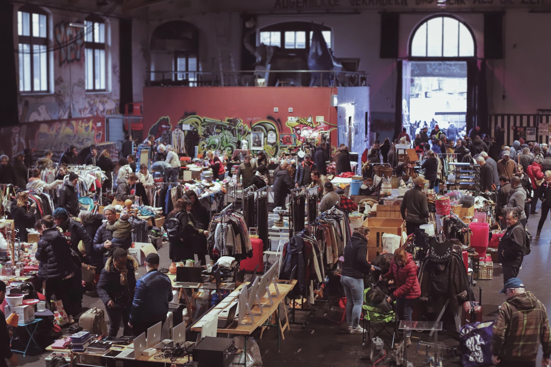 Flohmarkt Münsterplatz, Bern
