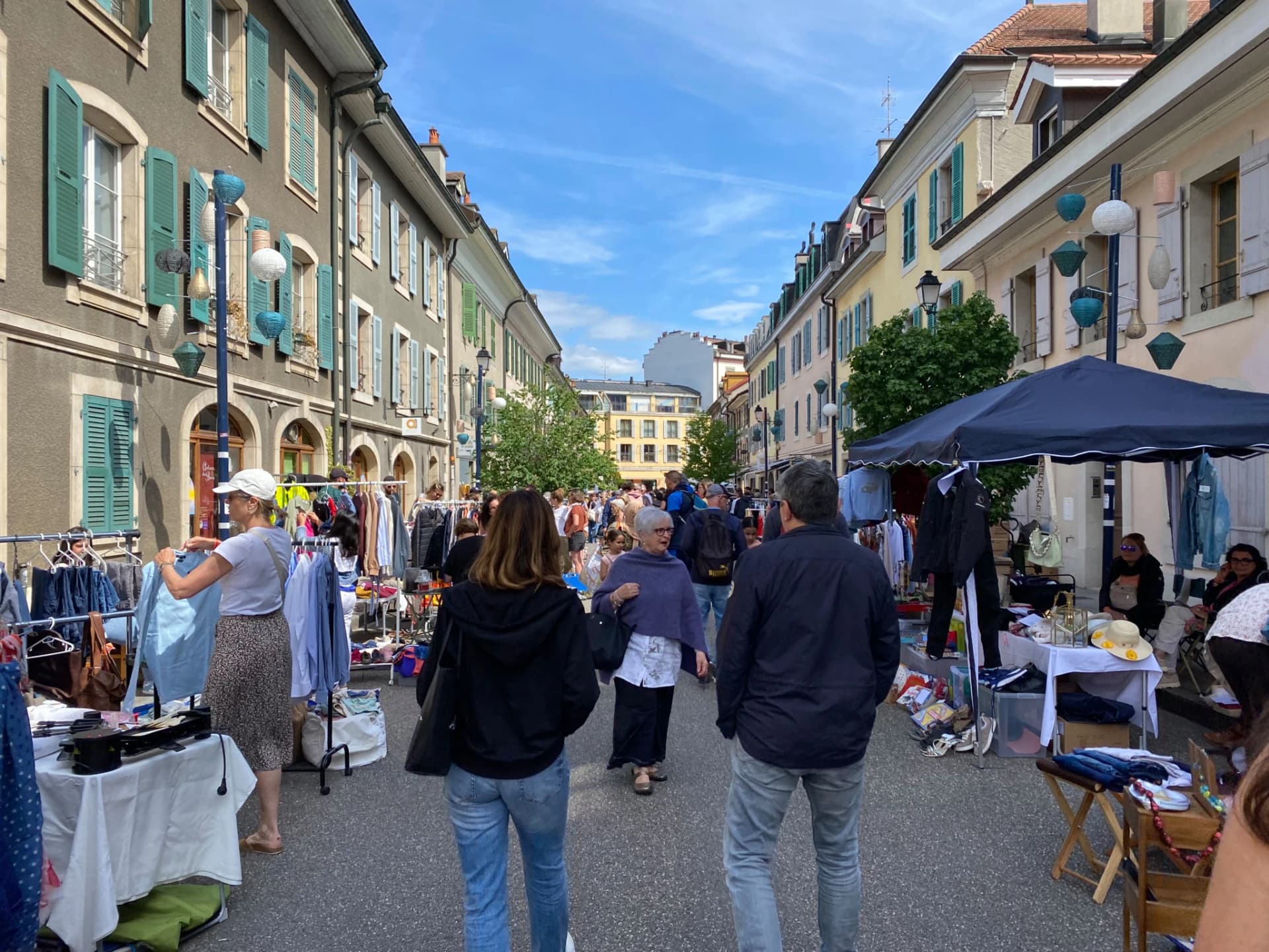 Brocante de Carouge - Flohmarkt in Genève