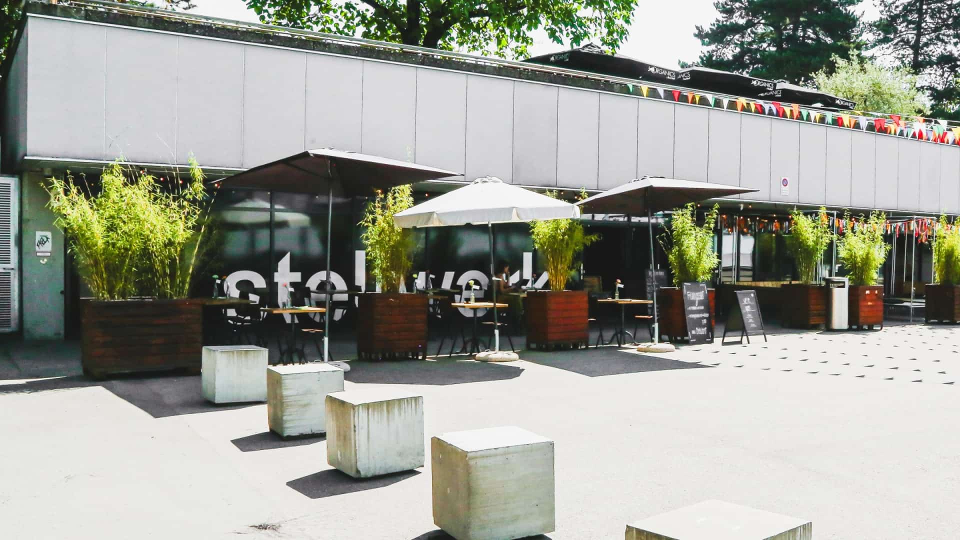 Cozy Sunday Stellwerk Bern - Flea market in Bern
