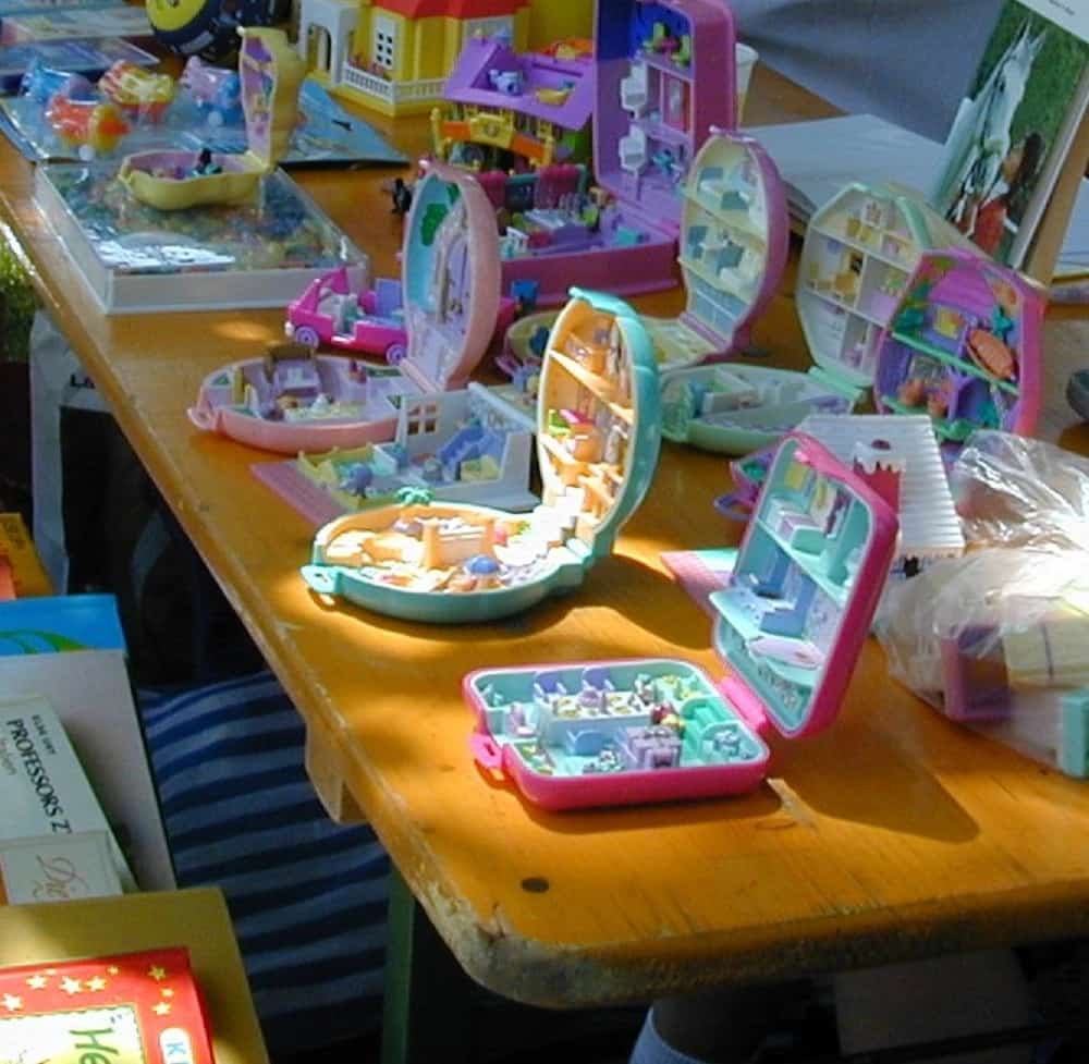 Flohmarkt für Kindersachen GZ Bachwiesen - Marché aux puces à Zurich
