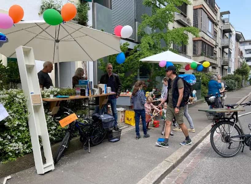 Quartierflohmarkt Innerstadt - Mercatino delle pulci a Basilea